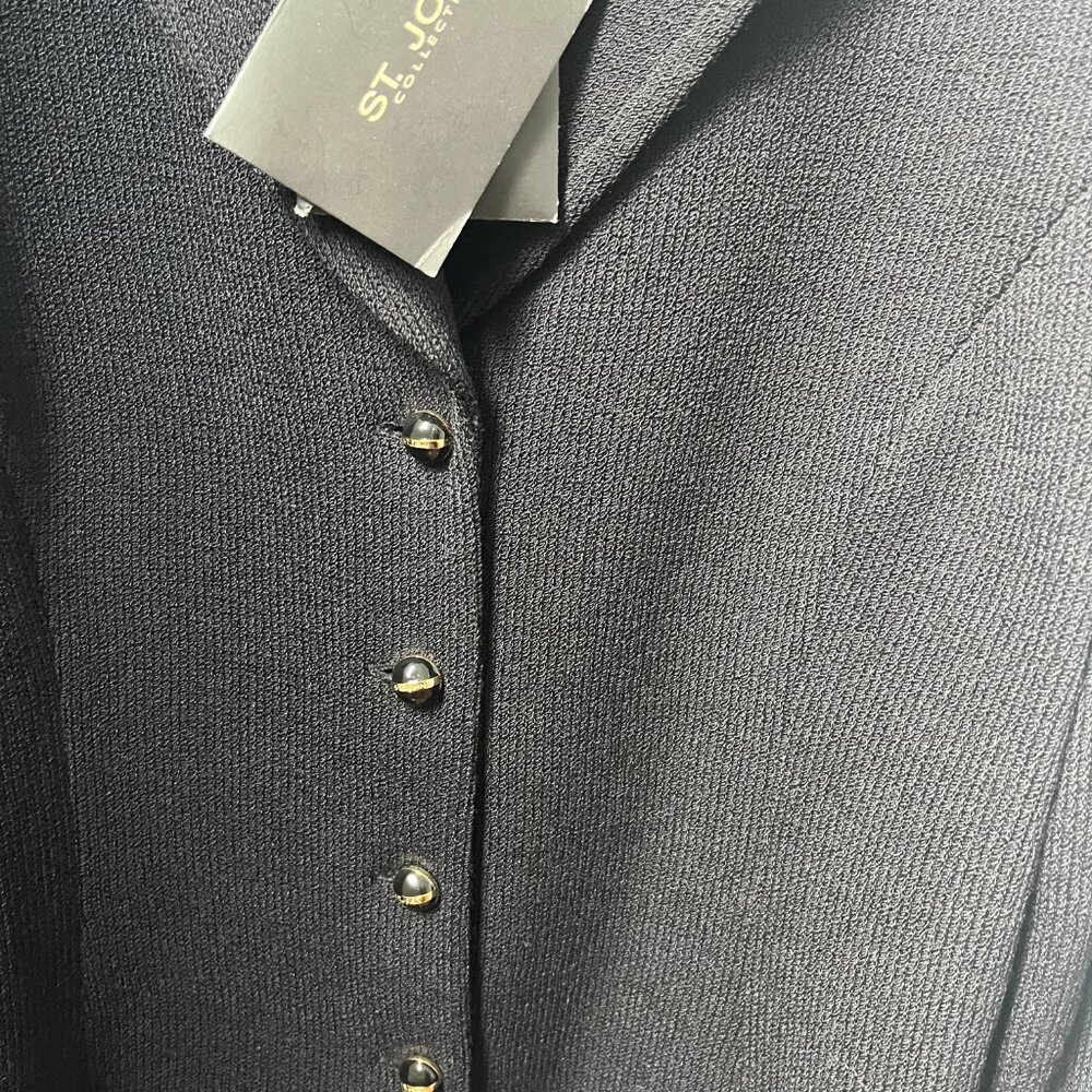 St. John Classic Black Blazer - Picture 2 of 4